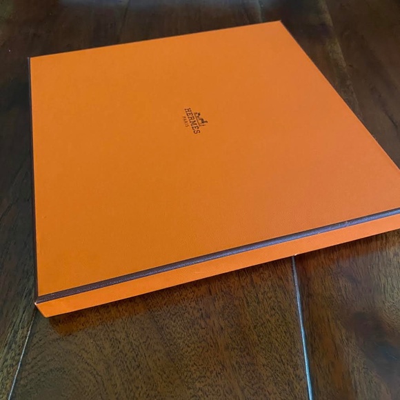 Hermes Scarf Box 9.5" X 9.5" - Picture 7 of 9